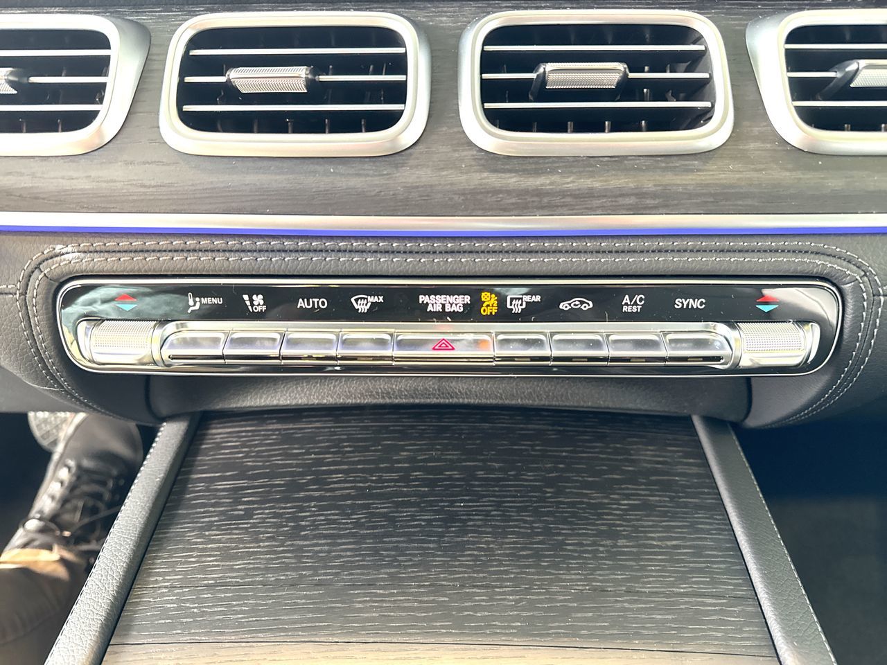 2026 Mercedes-Benz GLE in Vancouver, British Columbia