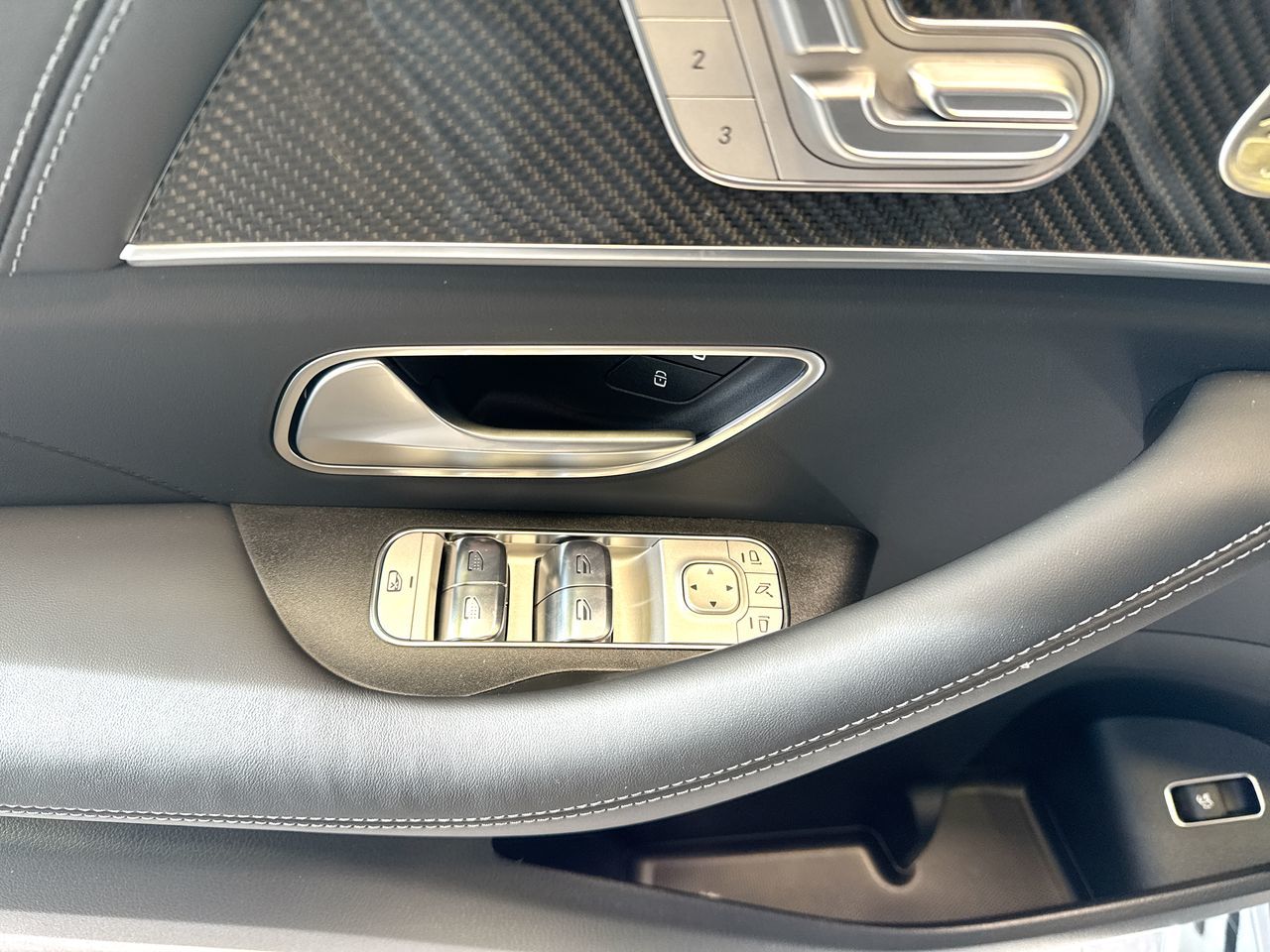 2026 Mercedes-Benz GLE in Vancouver, British Columbia