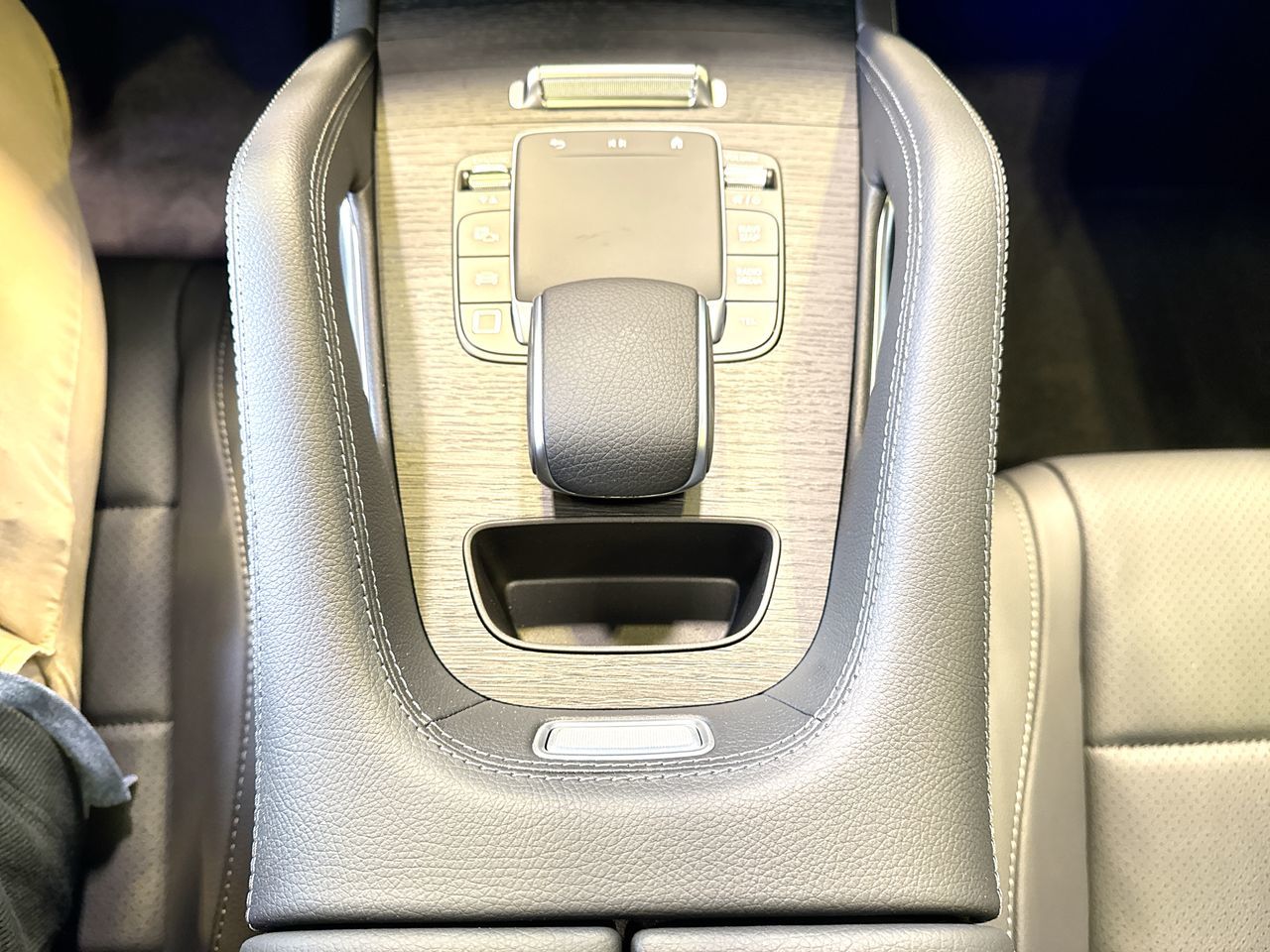 2026 Mercedes-Benz GLE in Vancouver, British Columbia