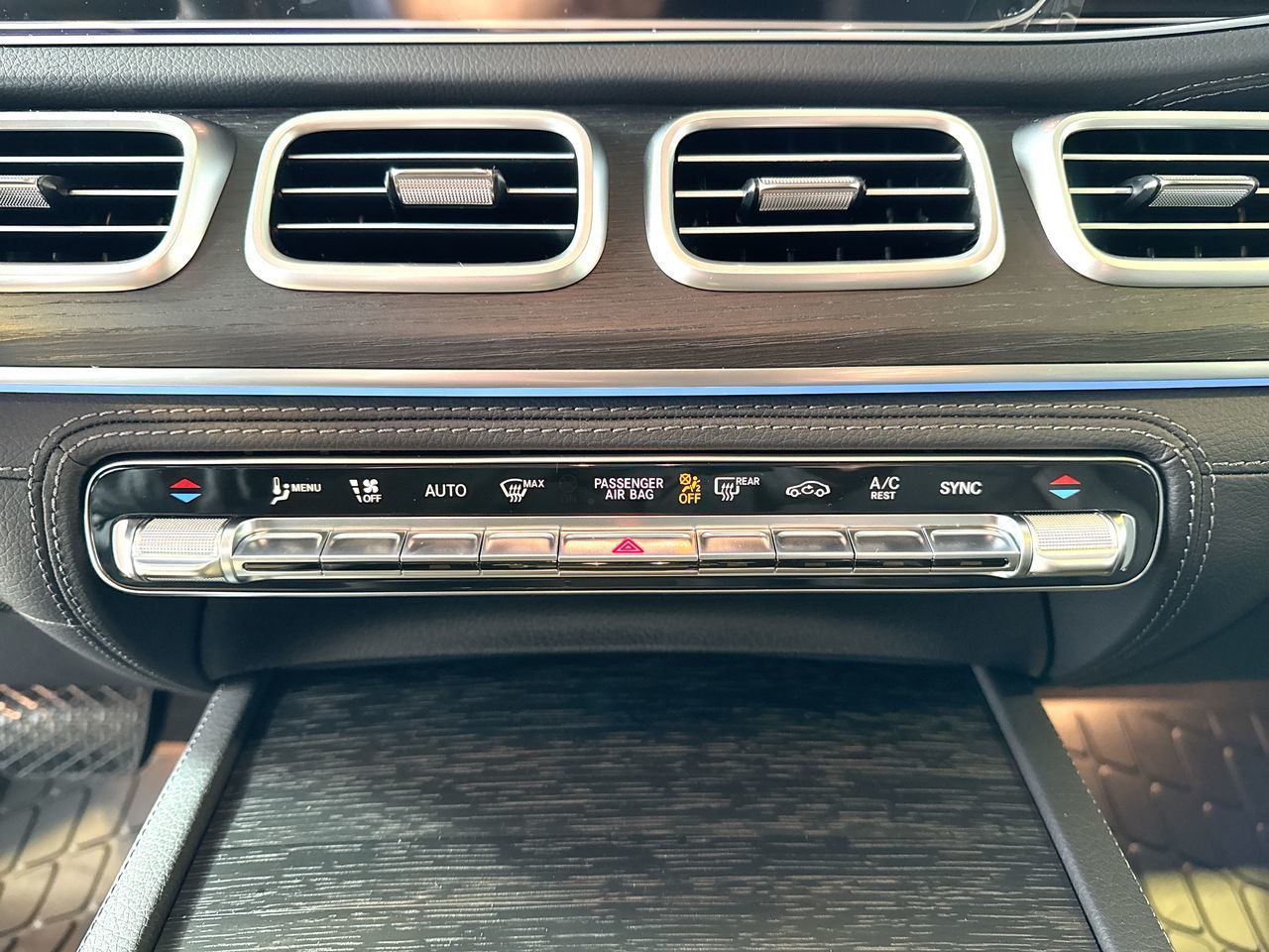 2026 Mercedes-Benz GLE in Vancouver, British Columbia