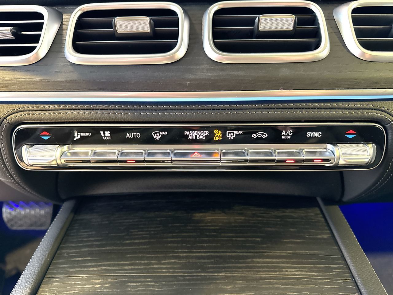 2026 Mercedes-Benz GLE in Vancouver, British Columbia