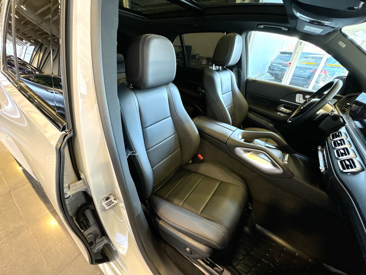 2026 Mercedes-Benz GLE in Vancouver, British Columbia