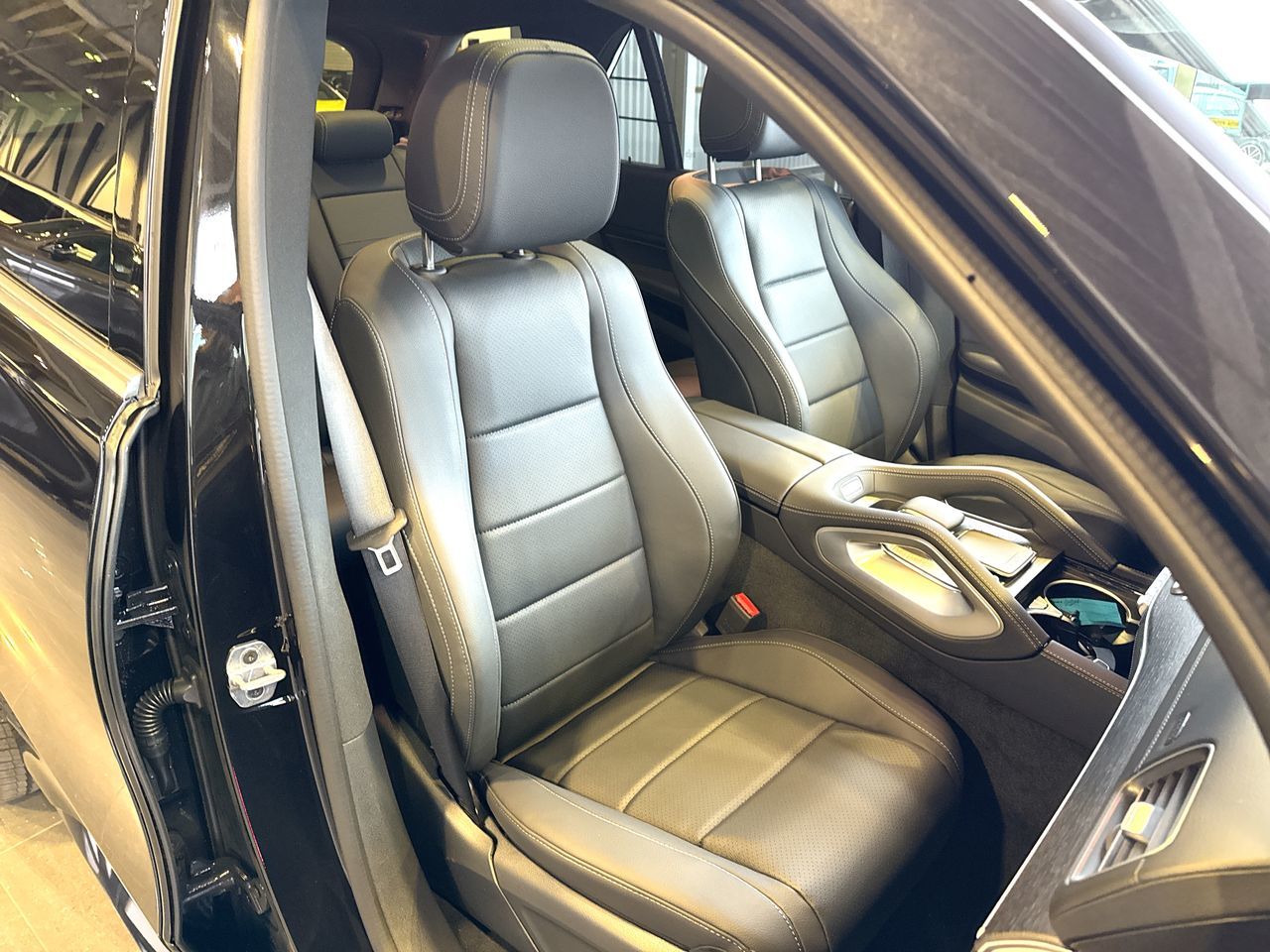 2026 Mercedes-Benz GLE in Vancouver, British Columbia