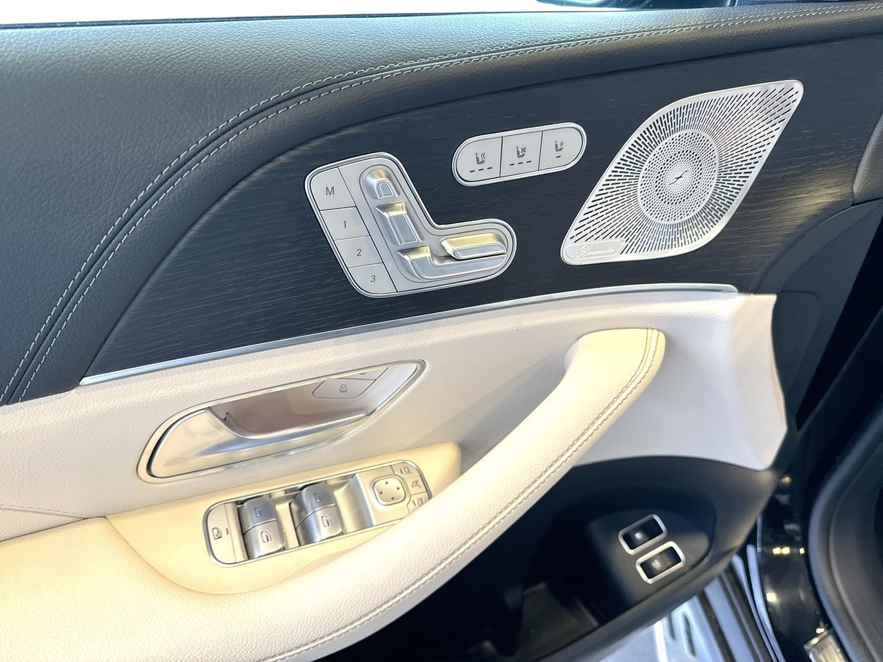 2026 Mercedes-Benz GLE in Vancouver, British Columbia