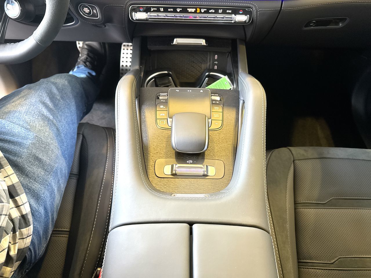 2026 Mercedes-Benz GLE in Vancouver, British Columbia