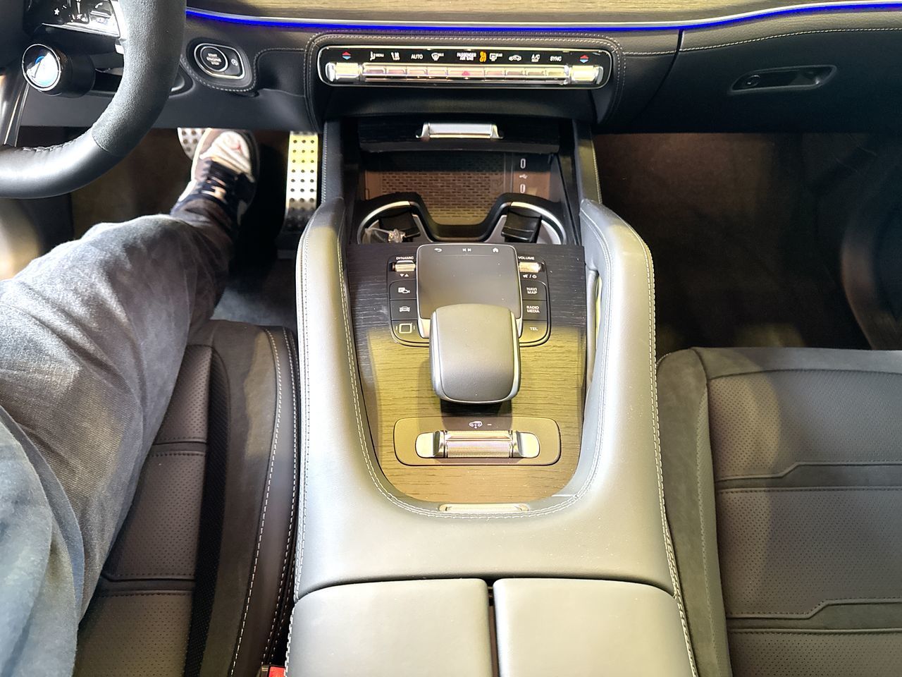 2026 Mercedes-Benz GLE in Vancouver, British Columbia