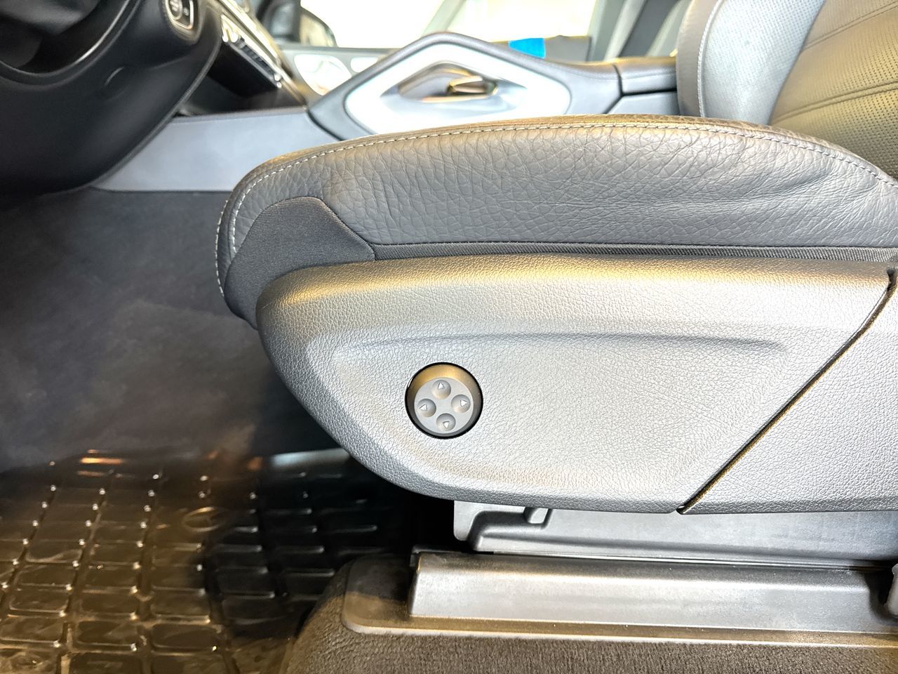 2024  GLE350