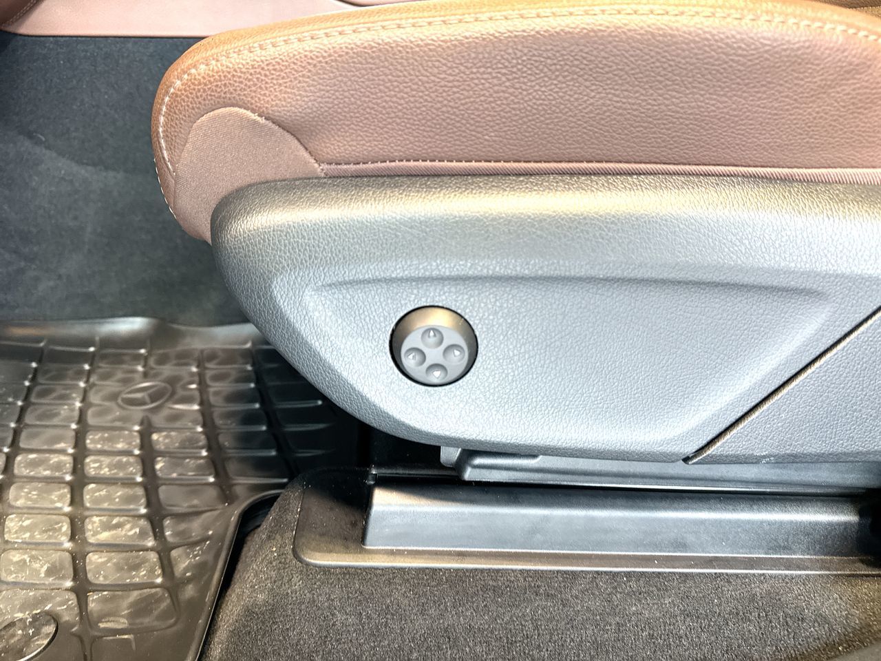 2025 Mercedes-Benz GLE350