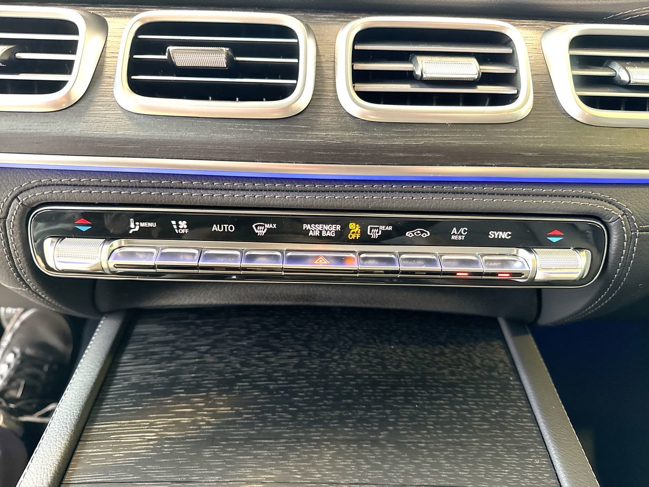 2026 Mercedes-Benz GLE in Vancouver, British Columbia