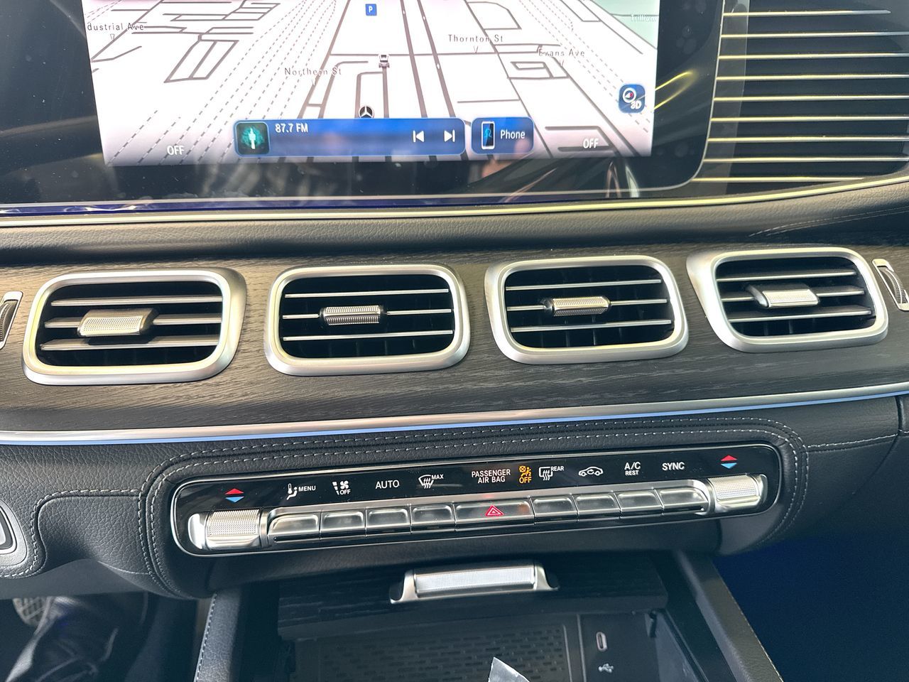2026 Mercedes-Benz GLE in Vancouver, British Columbia