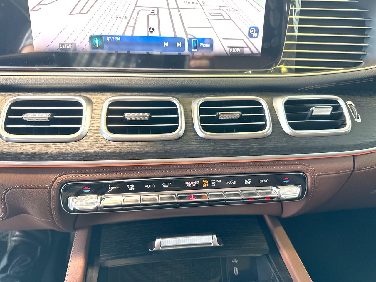 2026 Mercedes-Benz GLE in Vancouver, British Columbia