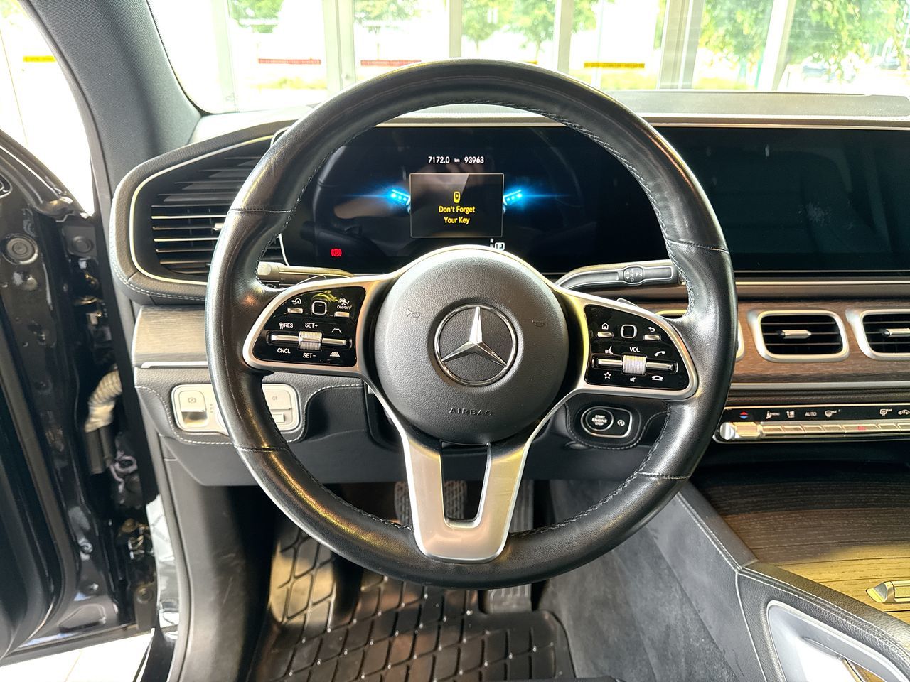 2022 Mercedes-Benz GLE450 in Vancouver, British Columbia