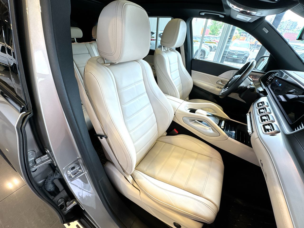 2022 Mercedes-Benz GLE450 in Vancouver, British Columbia
