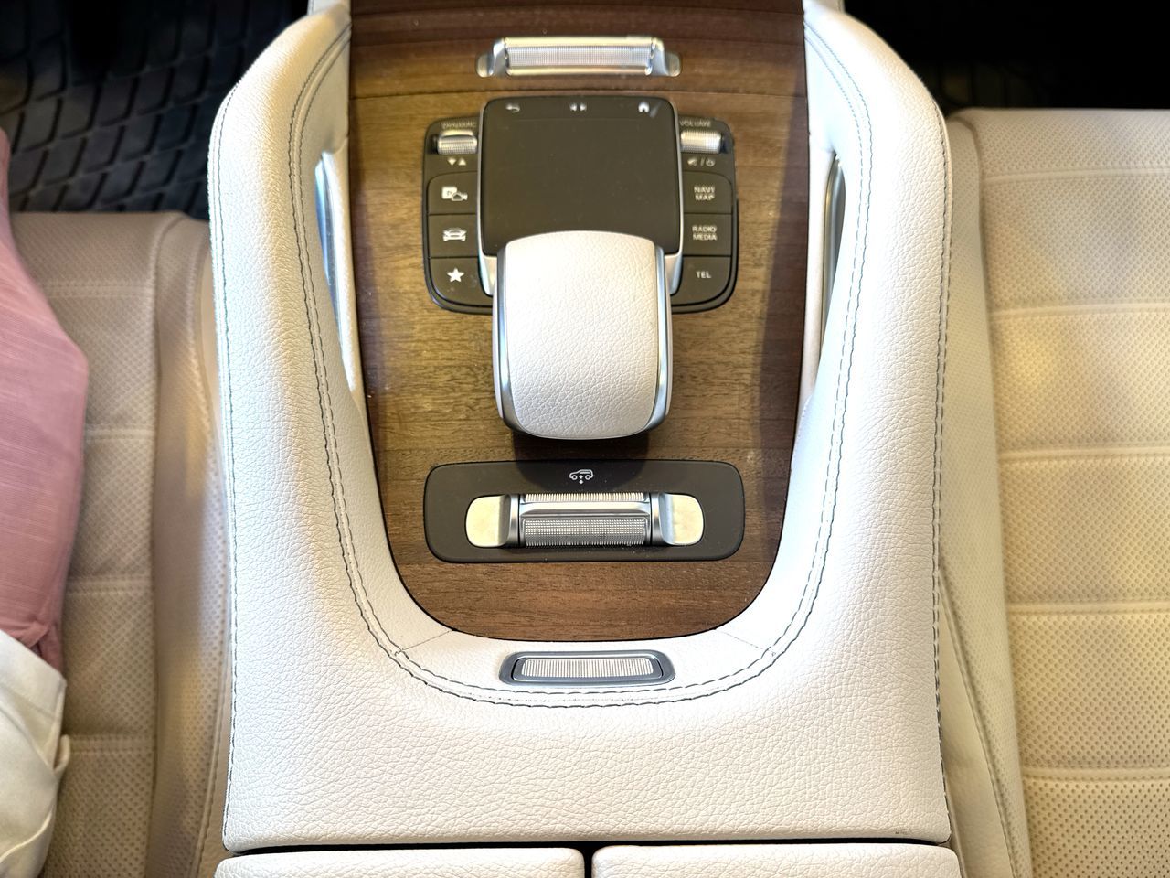 2022 Mercedes-Benz GLE450 in Vancouver, British Columbia