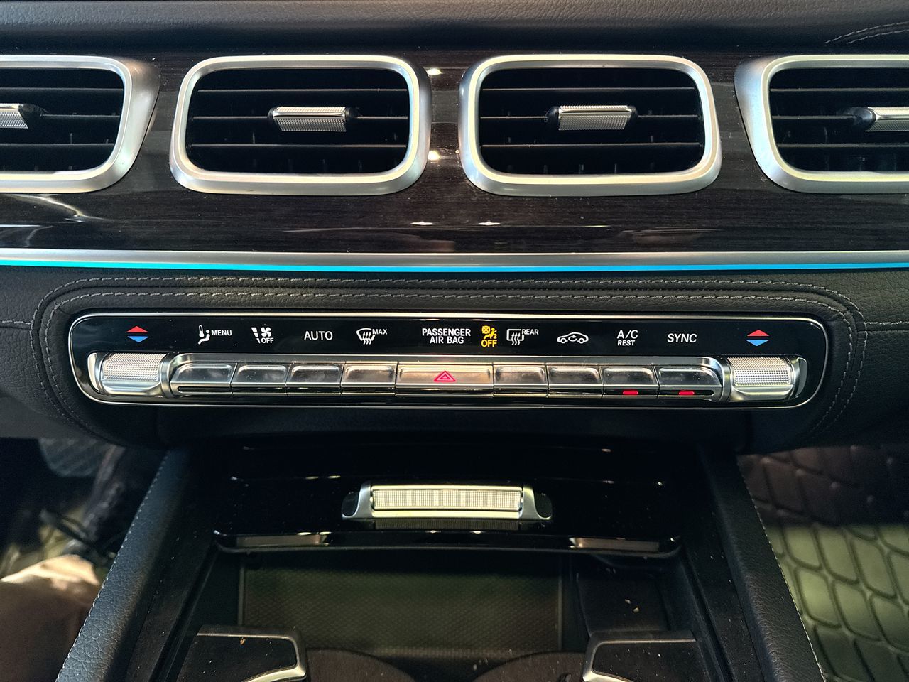 2022 Mercedes-Benz GLE450 in Vancouver, British Columbia