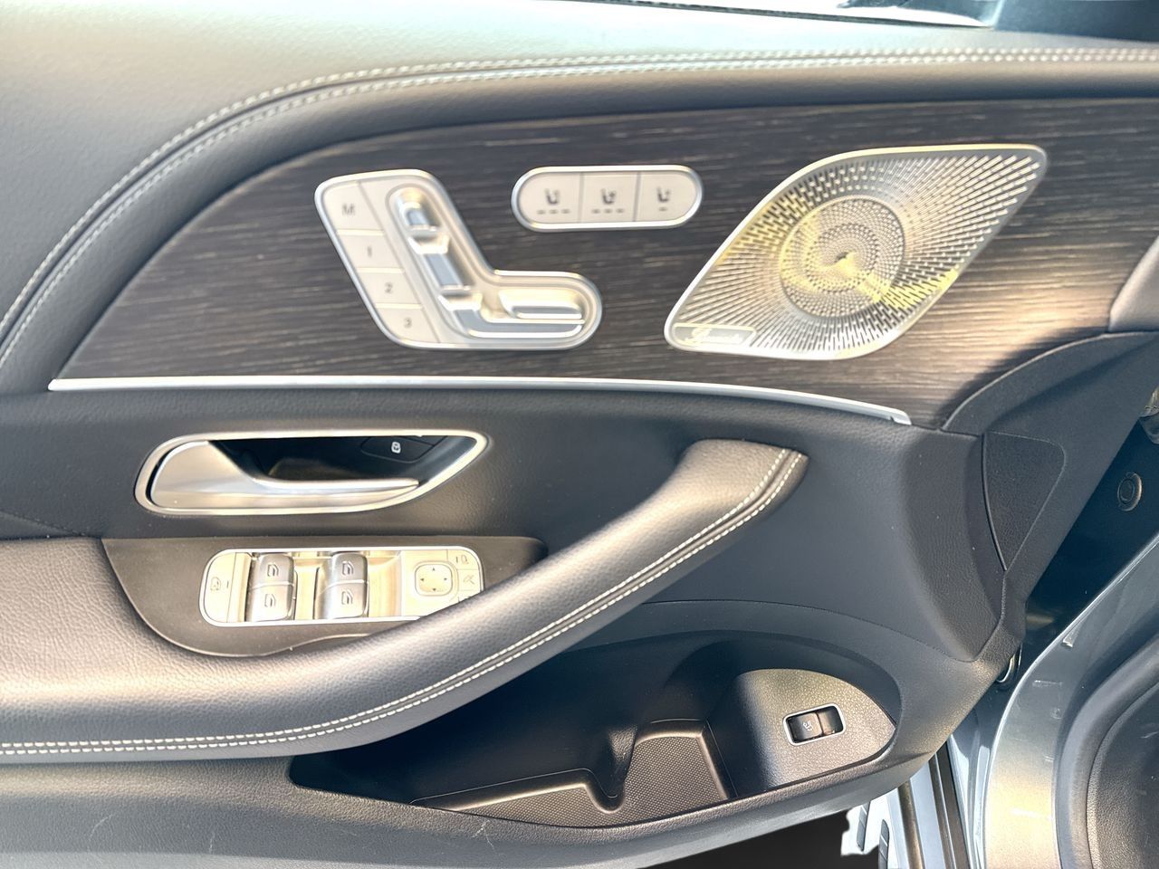 2023  GLE450