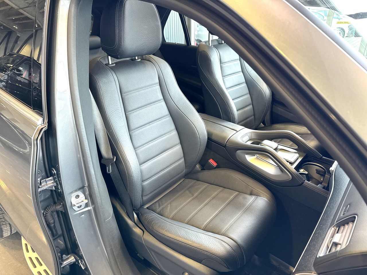 2023  GLE450