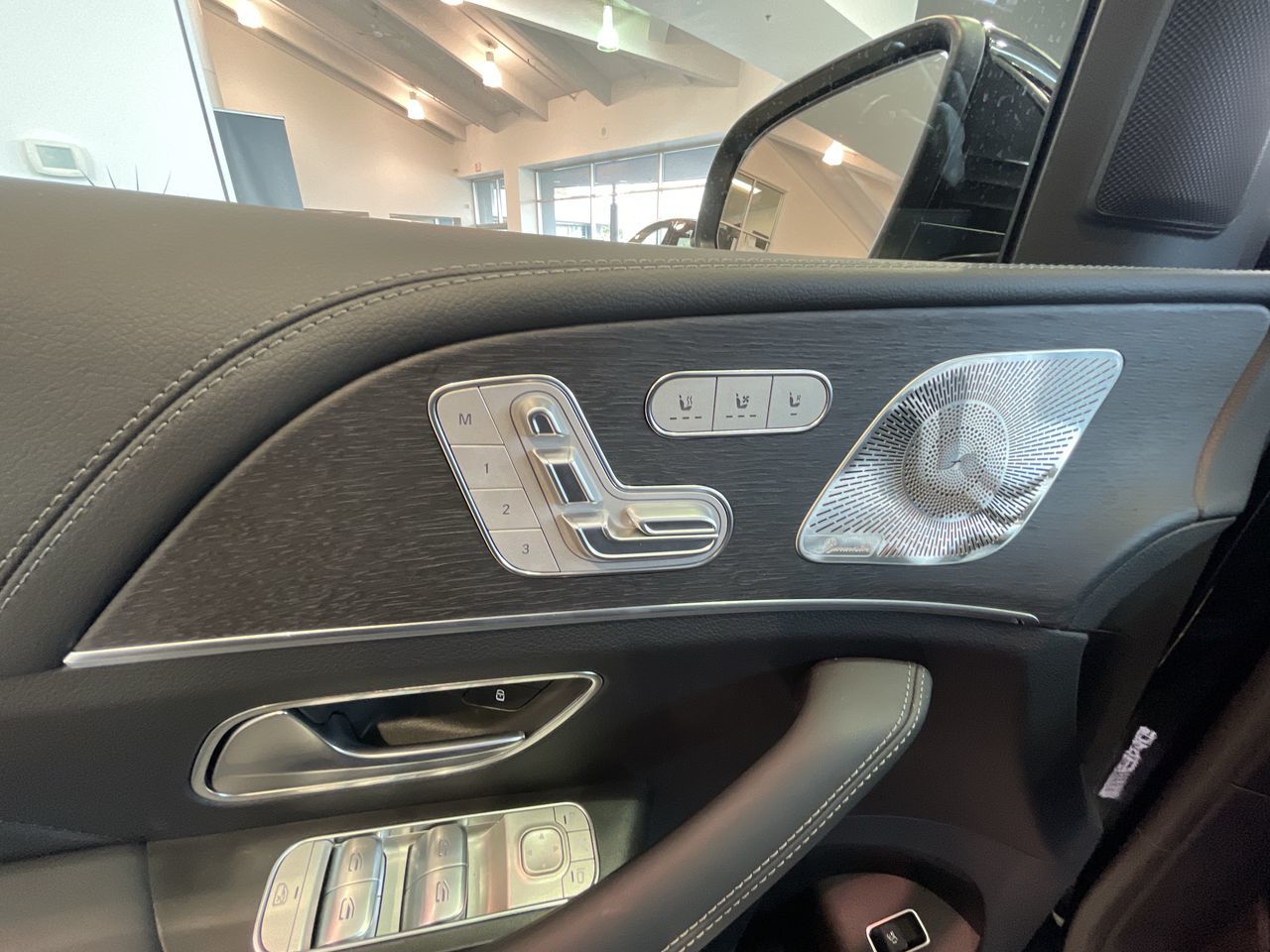 2022  GLE53