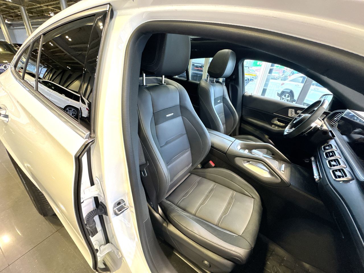 2024 Mercedes-Benz GLE53