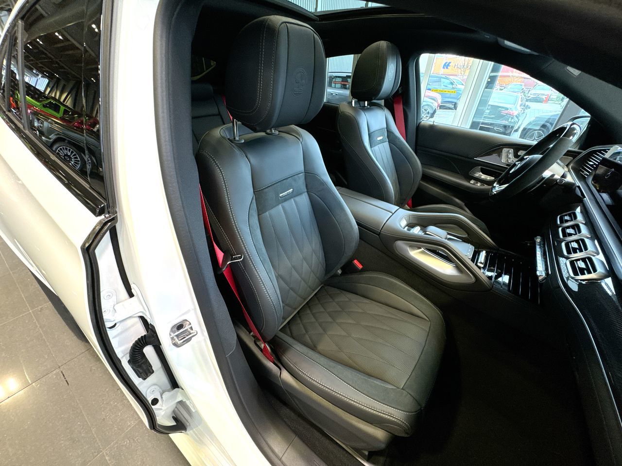 2025 Mercedes-Benz GLE53 in Vancouver, British Columbia