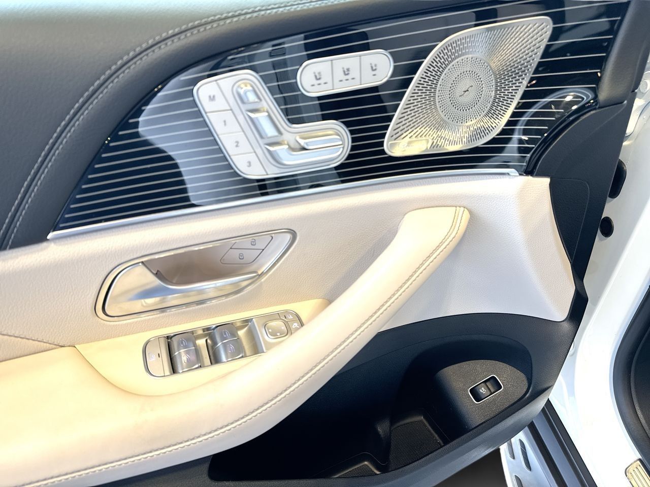 2025 Mercedes-Benz GLE53