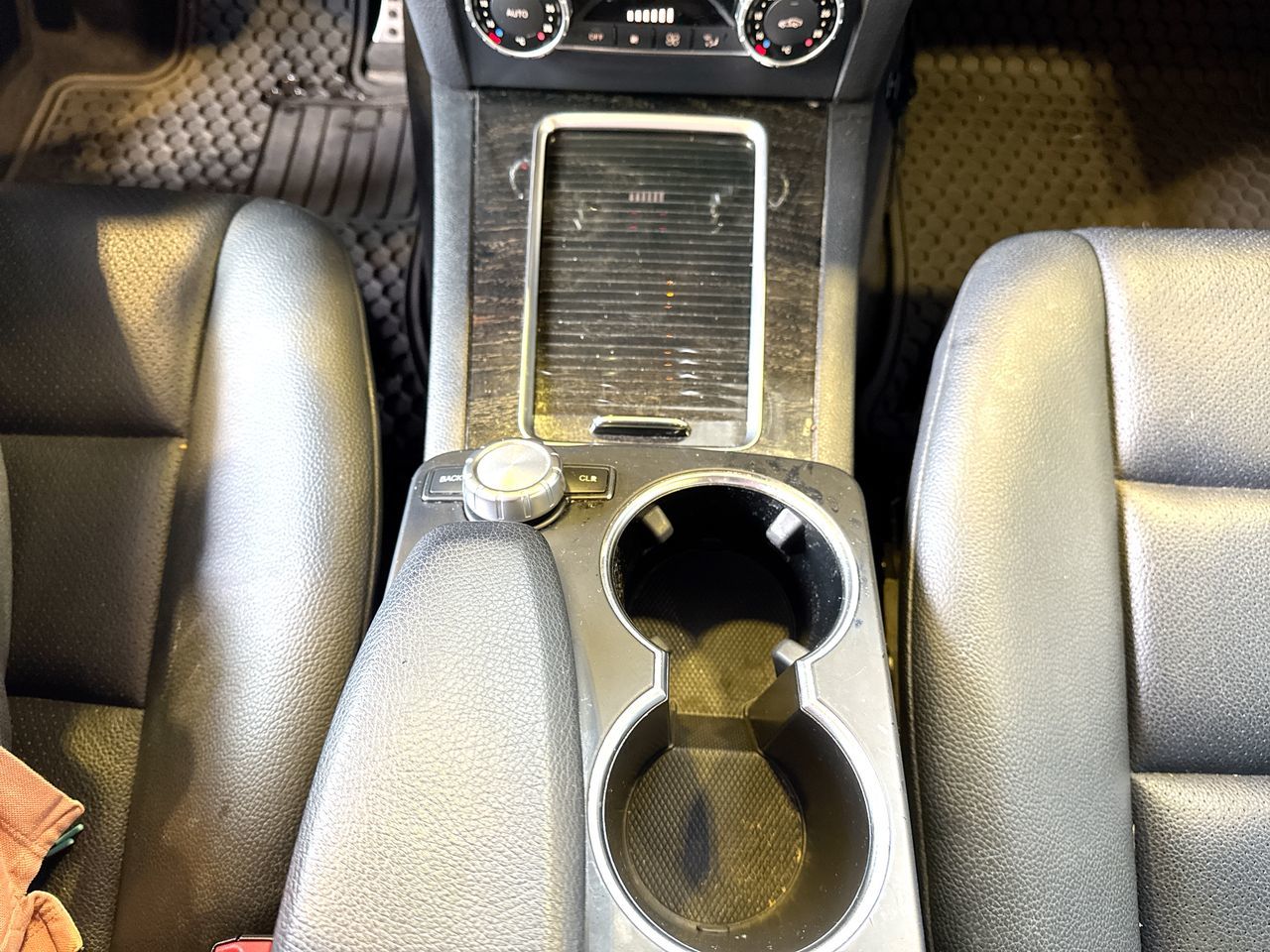2014 Mercedes-Benz GLK250 in Vancouver, British Columbia