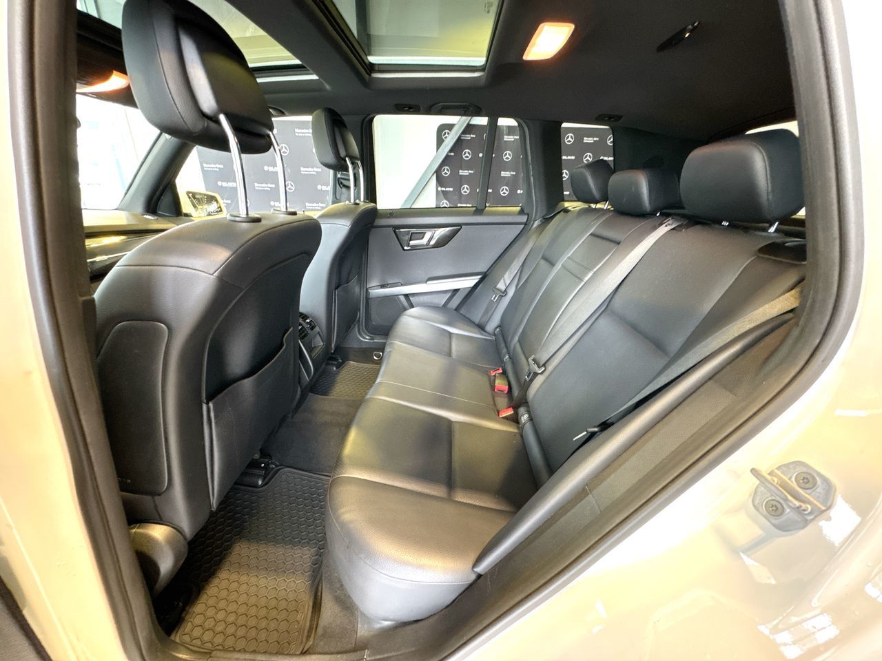 2012 Mercedes-Benz GLK350