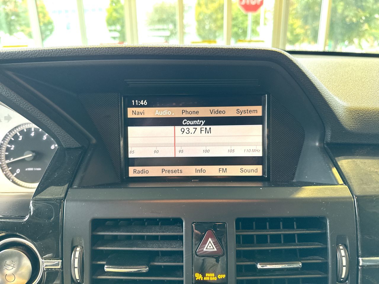 2012 Mercedes-Benz GLK350