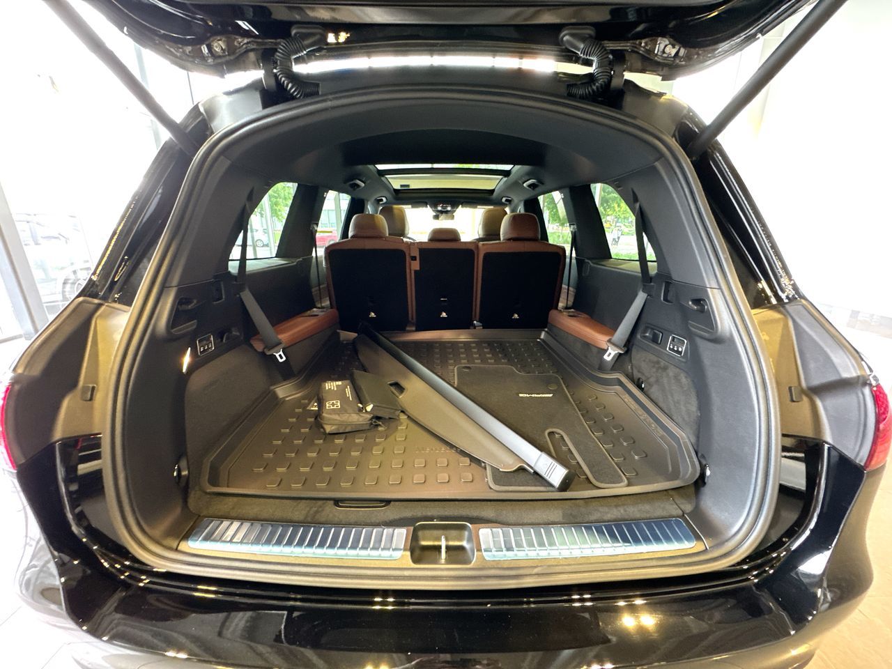 2025 Mercedes-Benz GLS in Vancouver, British Columbia