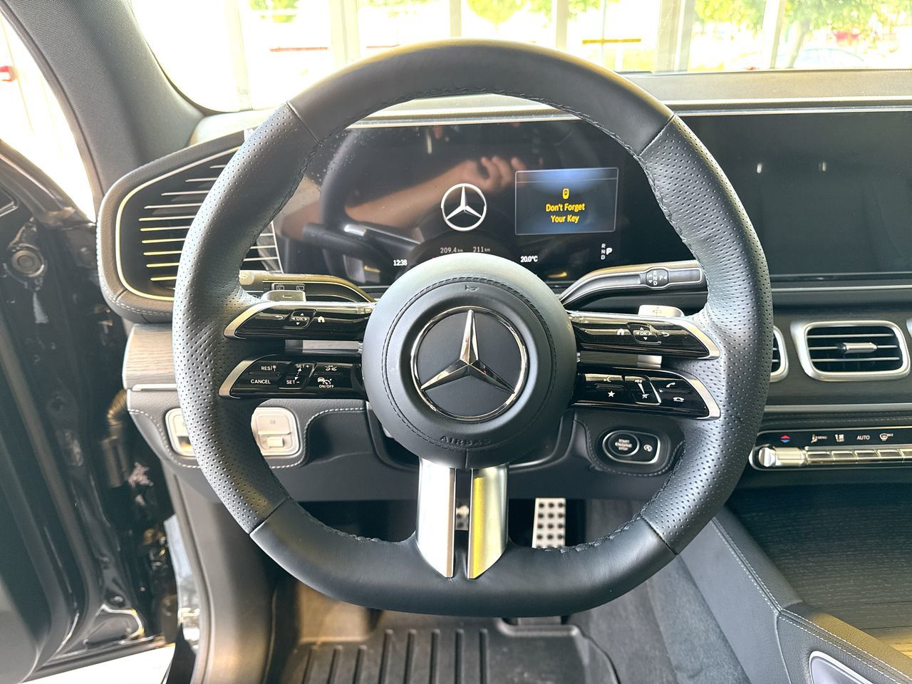 2025 Mercedes-Benz GLS in Vancouver, British Columbia
