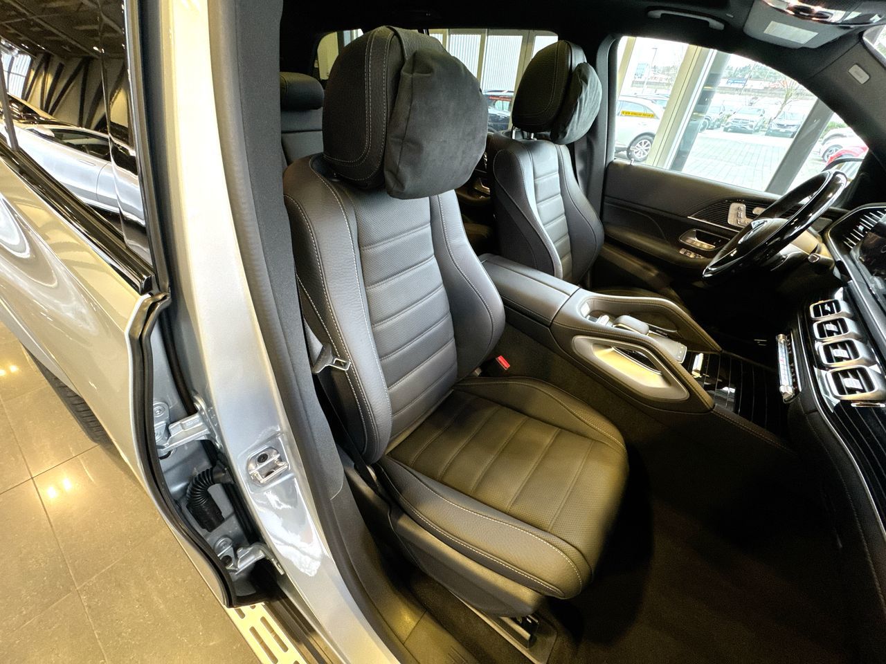 2026 Mercedes-Benz GLS in Vancouver, British Columbia