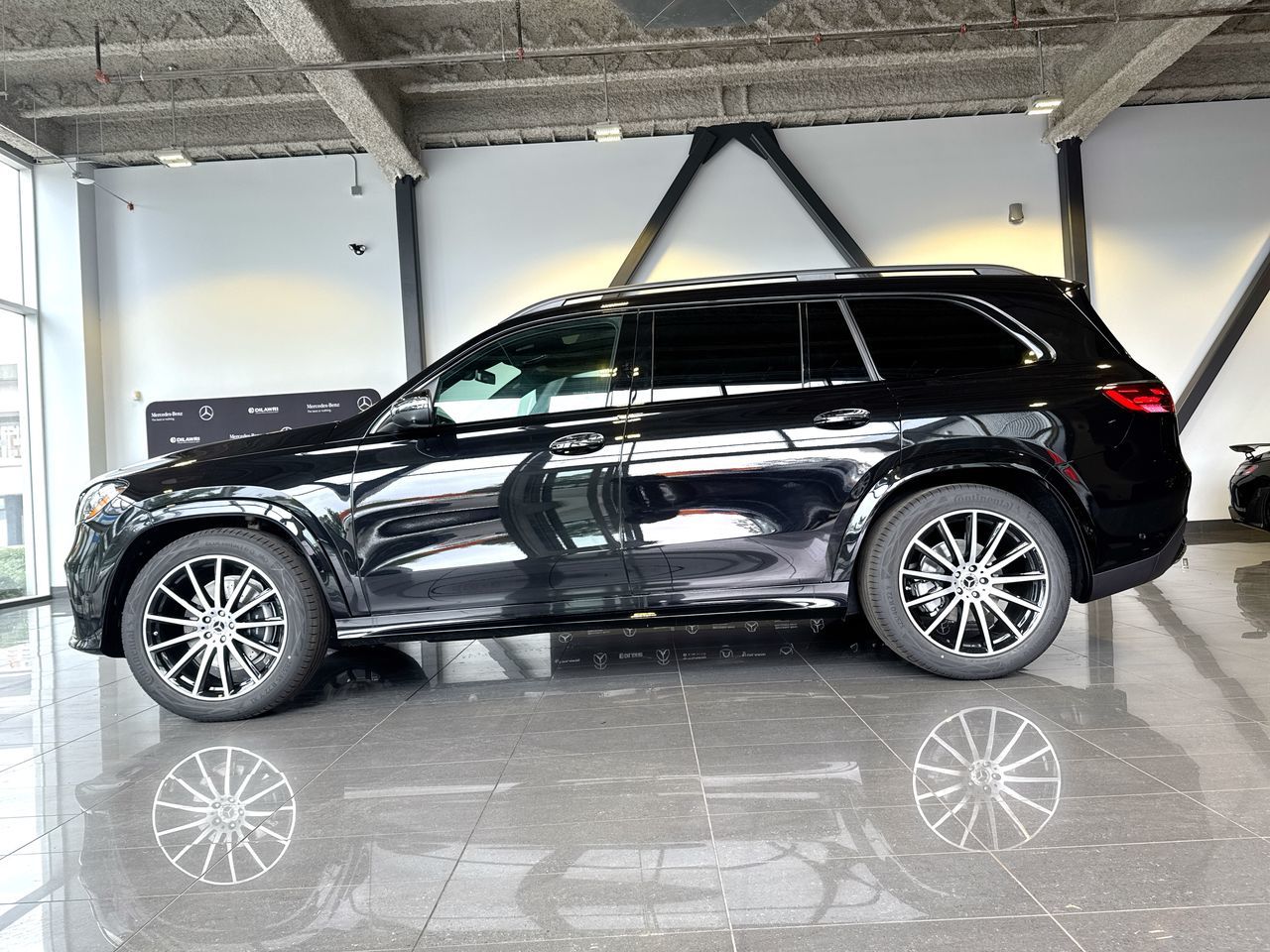 2026 Mercedes-Benz GLS in Vancouver, British Columbia