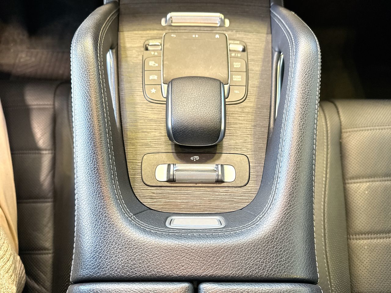 2021 Mercedes-Benz GLS450 in Vancouver, British Columbia