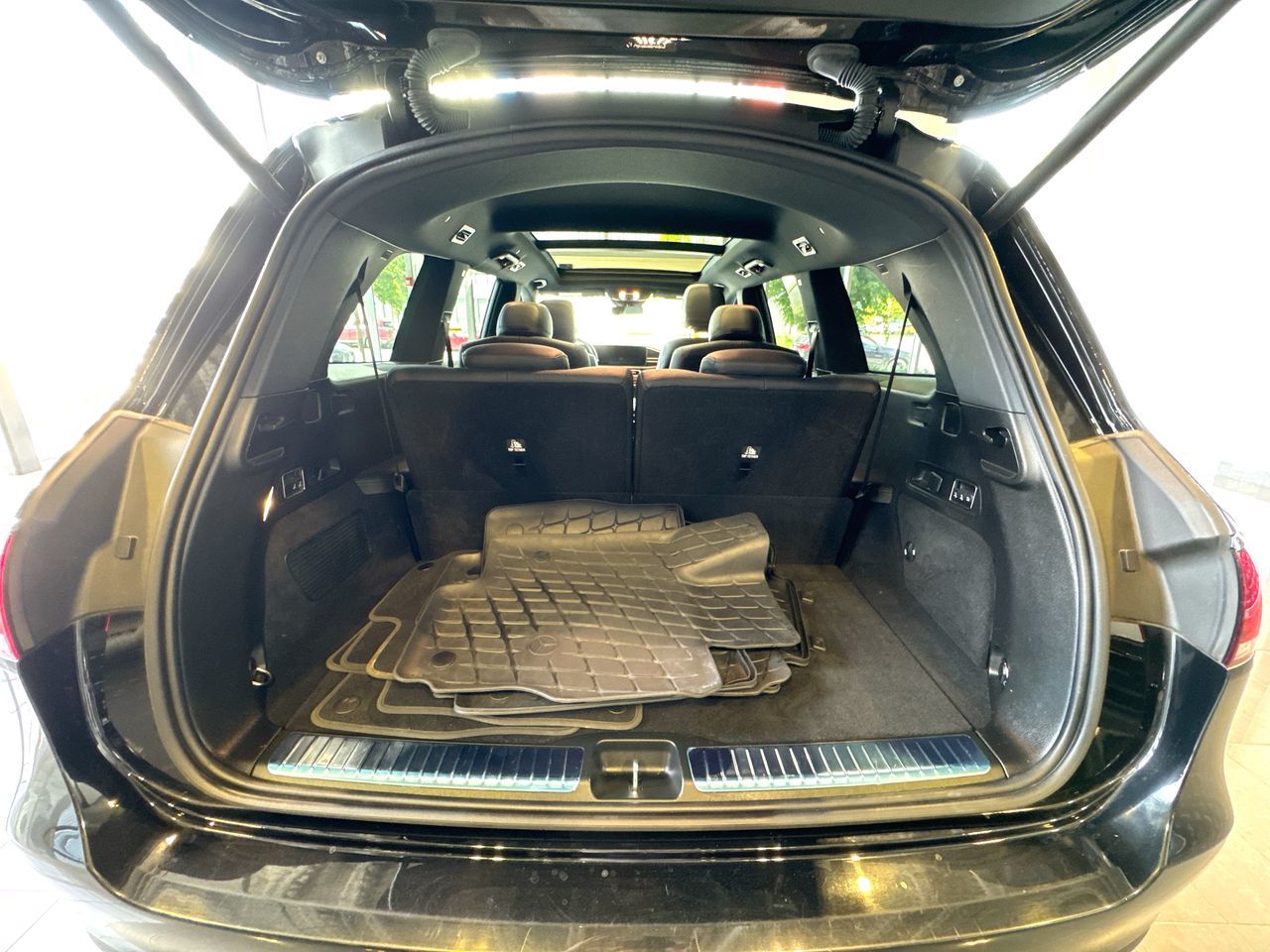 2021 Mercedes-Benz GLS450 in Vancouver, British Columbia
