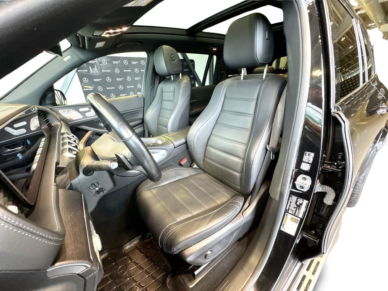 2022 Mercedes-Benz GLS450 in Vancouver, British Columbia