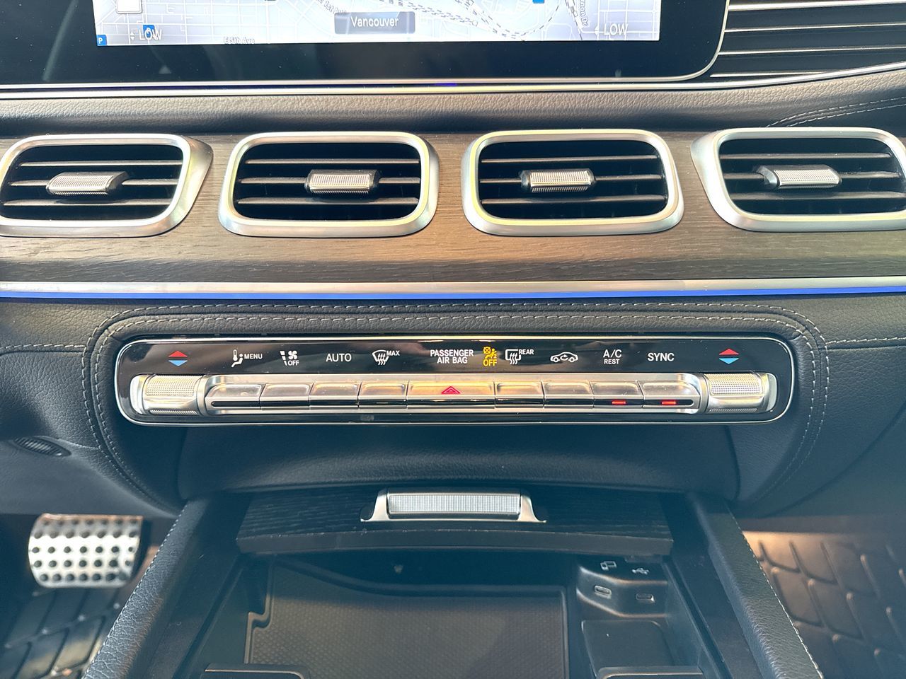 2022 Mercedes-Benz GLS450 in Vancouver, British Columbia