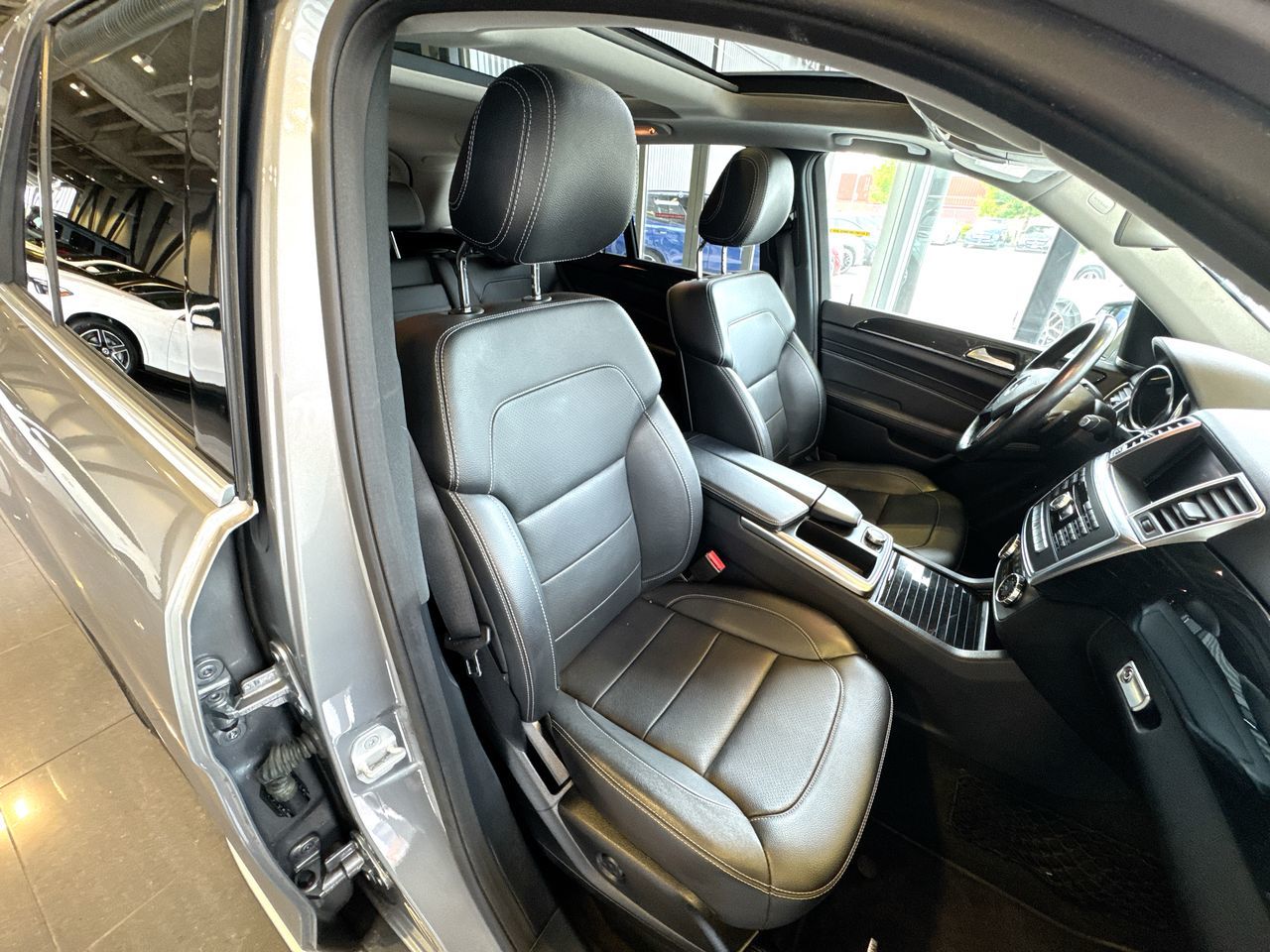 Mercedes-Benz ML350  2014 à Vancouver, Colombie-Britannique