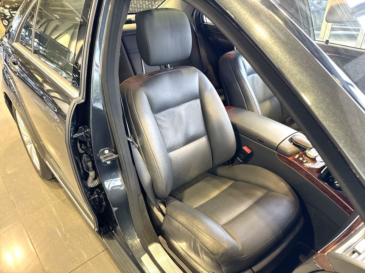 2012 Mercedes-Benz S550