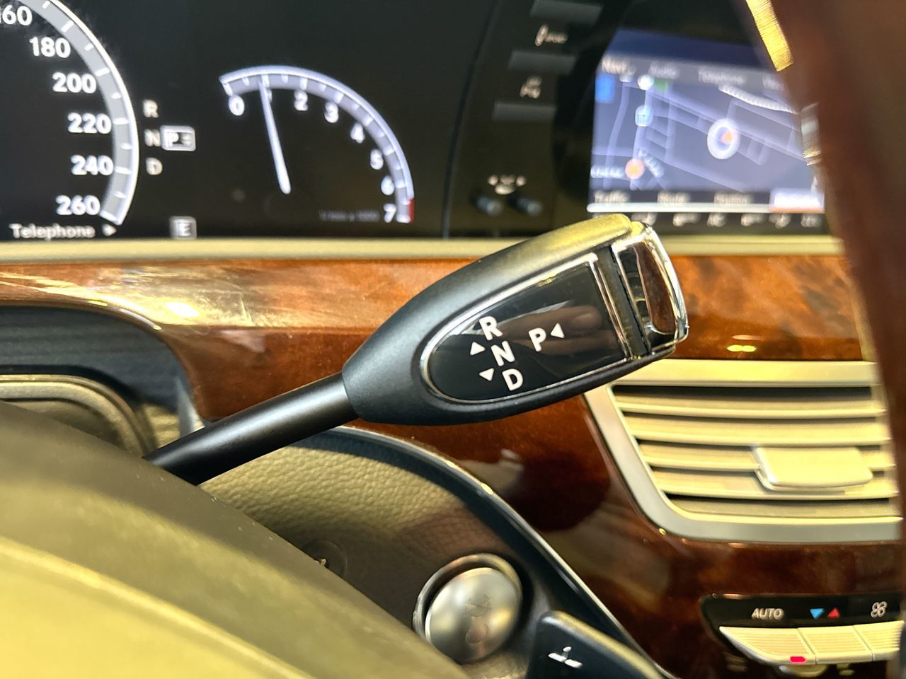 2012 Mercedes-Benz S550