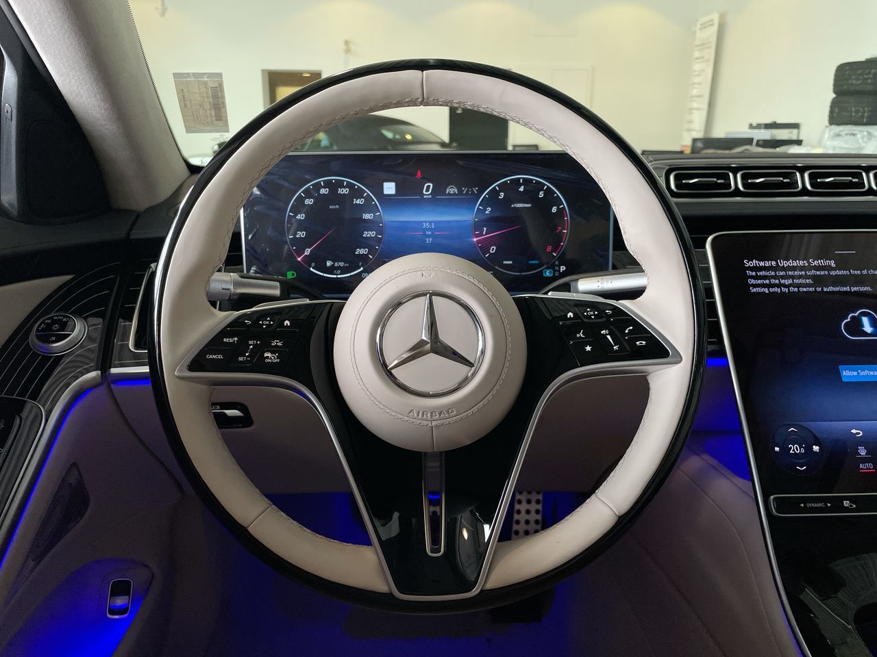 2023 Mercedes-Benz S580 in Vancouver, British Columbia