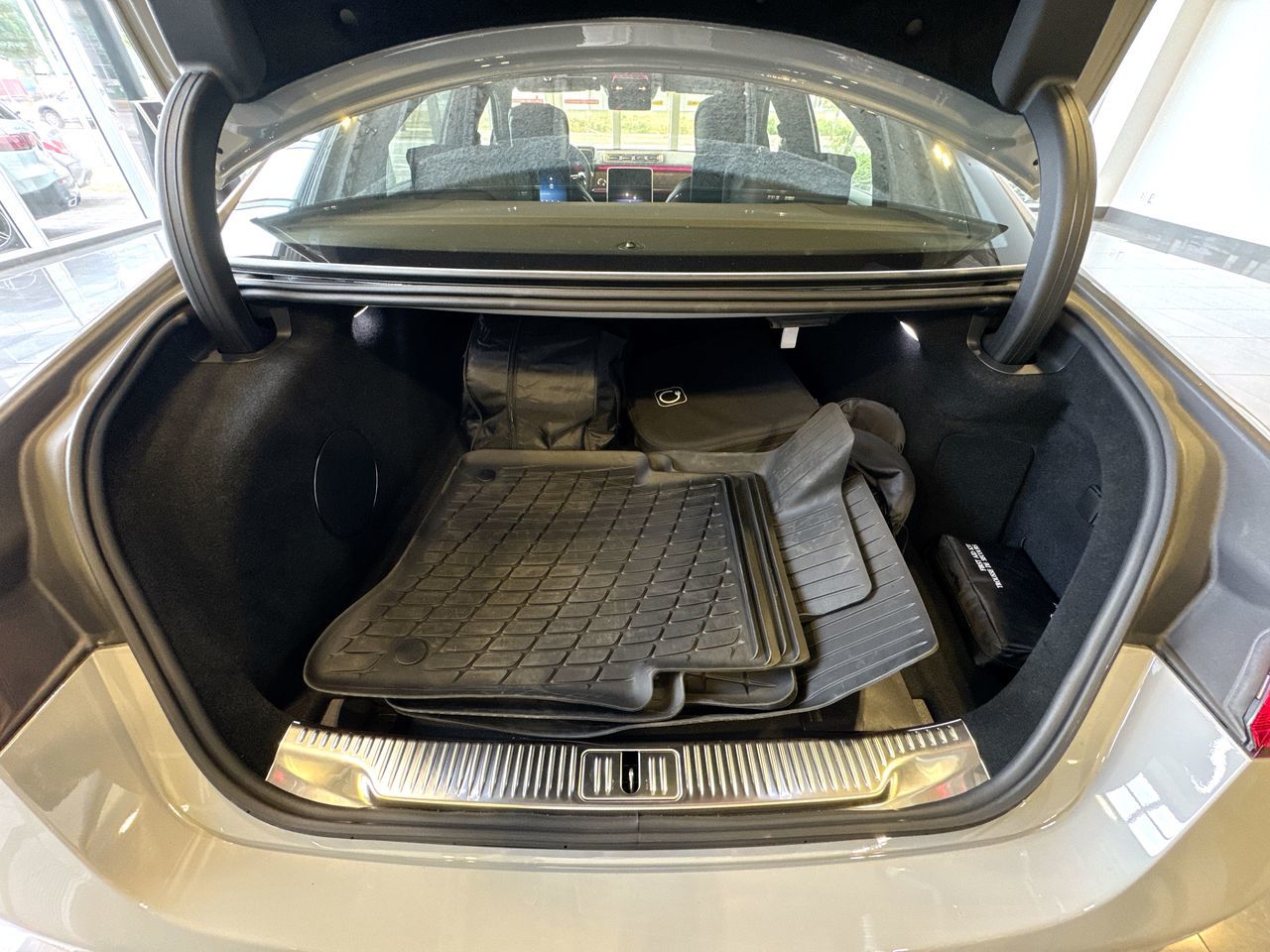 2024 Mercedes-Benz S63E AMG in Vancouver, British Columbia