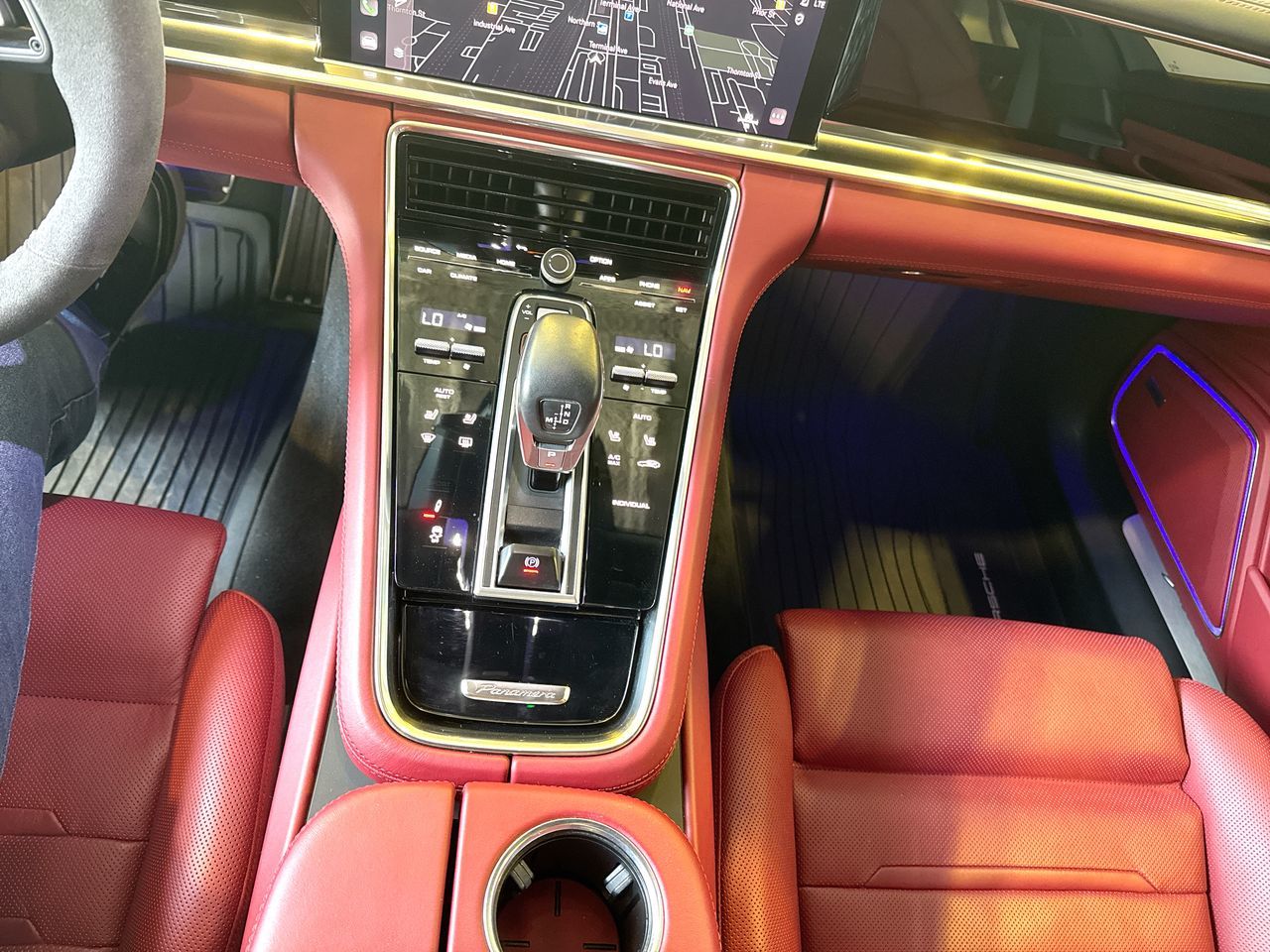 2022 Porsche Panamera