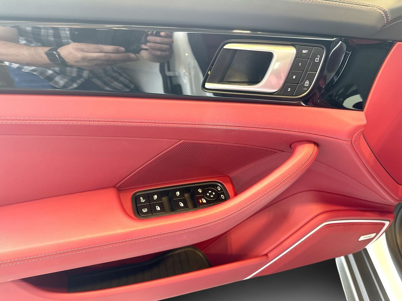 2022 Porsche Panamera