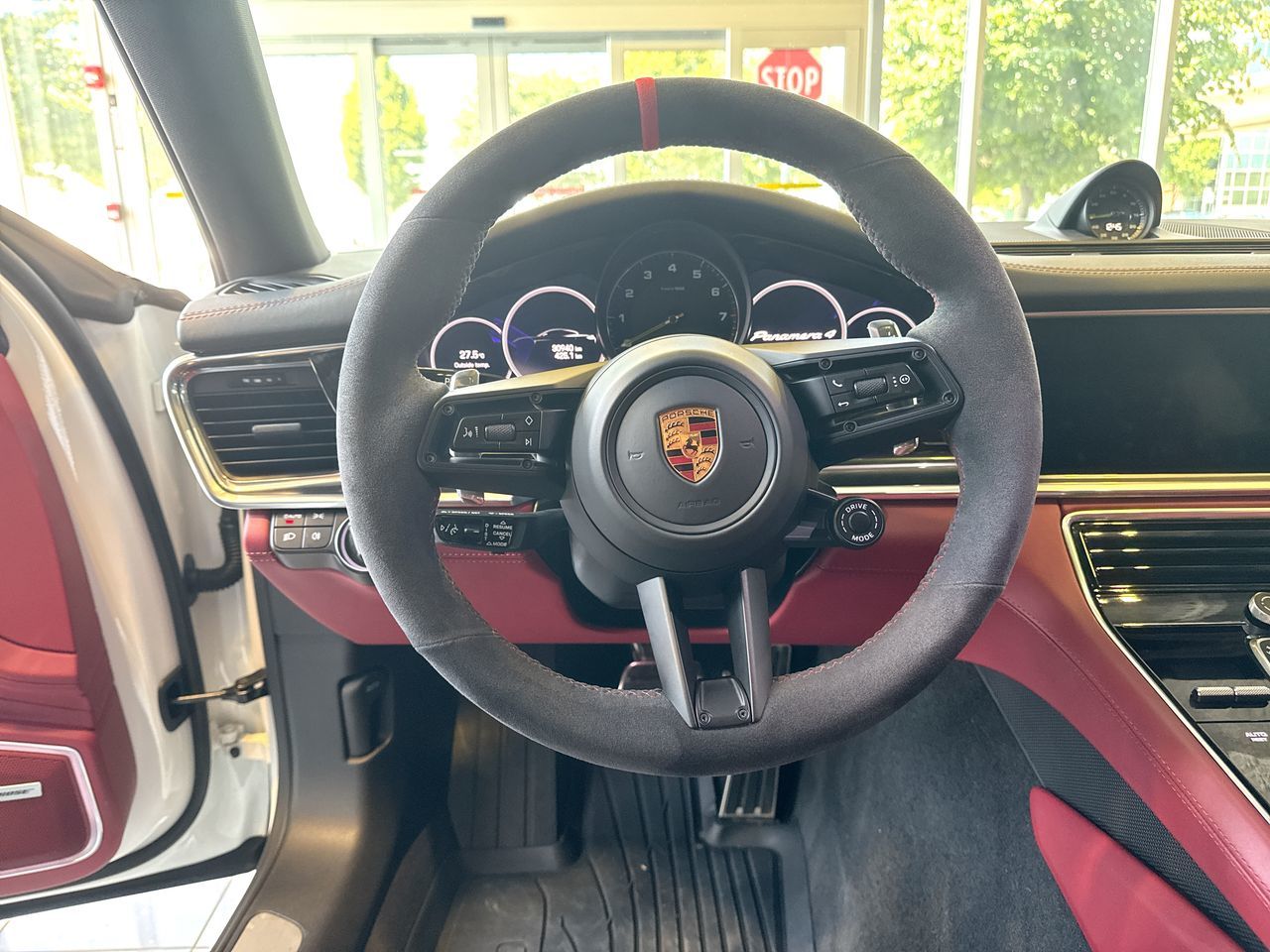 2022 Porsche Panamera