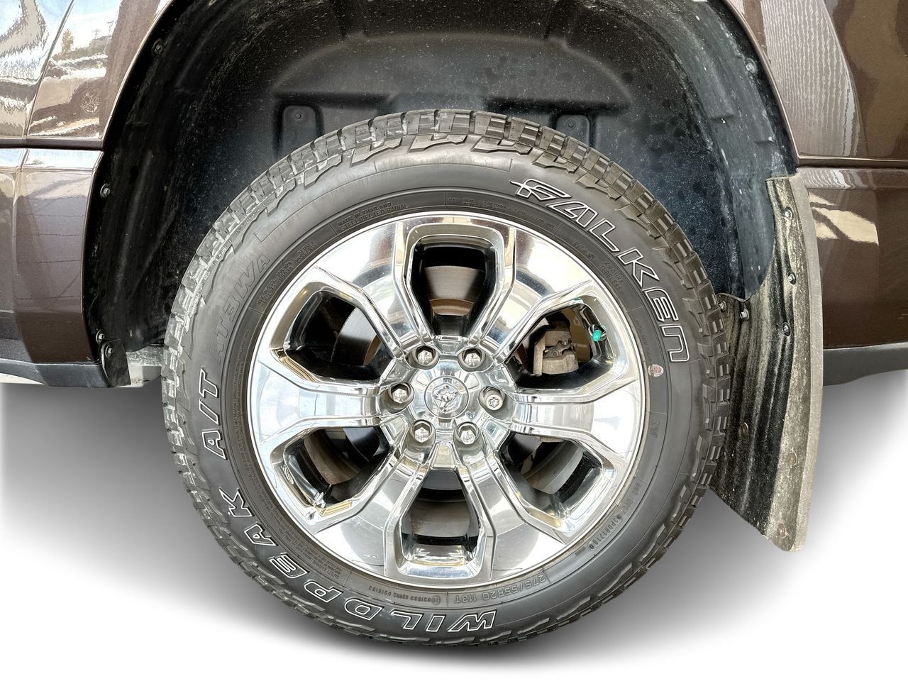 2019 Ram RAM 1500 Crew Cab 4x4 (dt) in Vancouver, British Columbia
