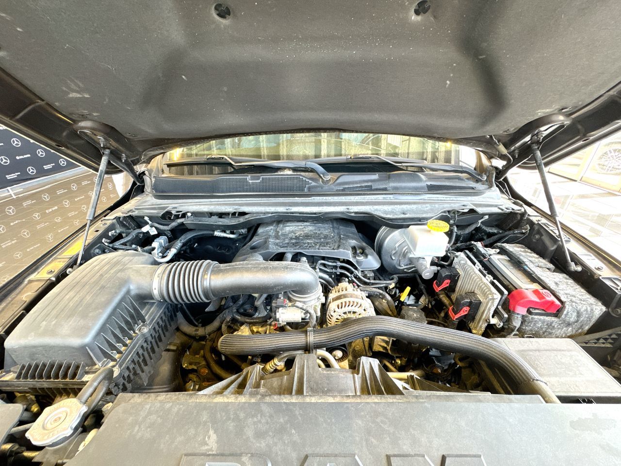 2019 Ram RAM 1500 Crew Cab 4x4 (dt) in Vancouver, British Columbia