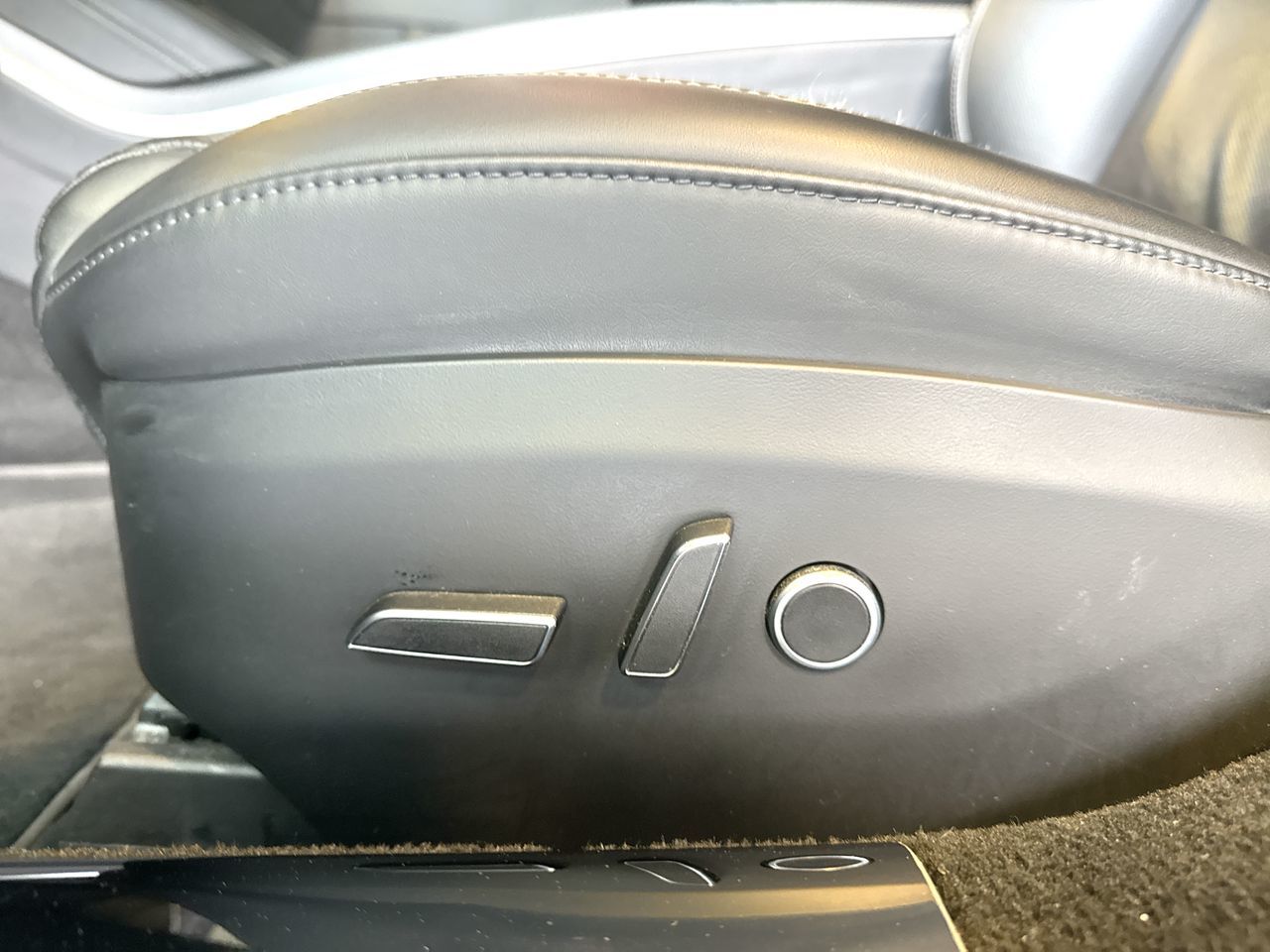2023  Model S