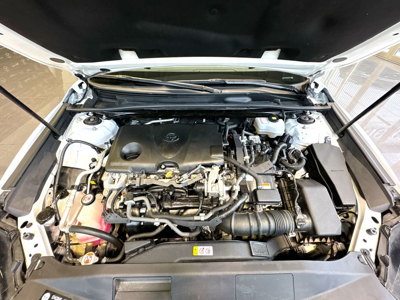 Toyota Camry Hybrid  2019 à Vancouver, Colombie-Britannique