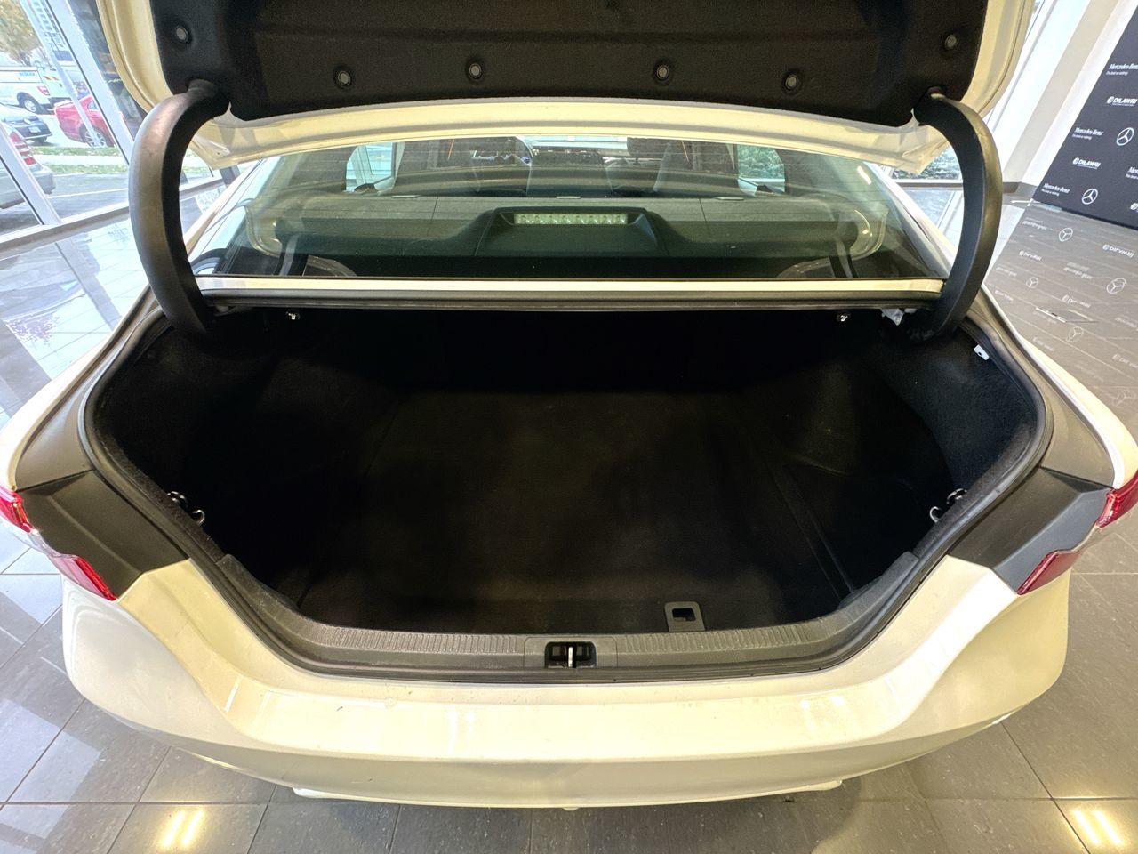 Toyota Camry Hybrid  2019 à Vancouver, Colombie-Britannique