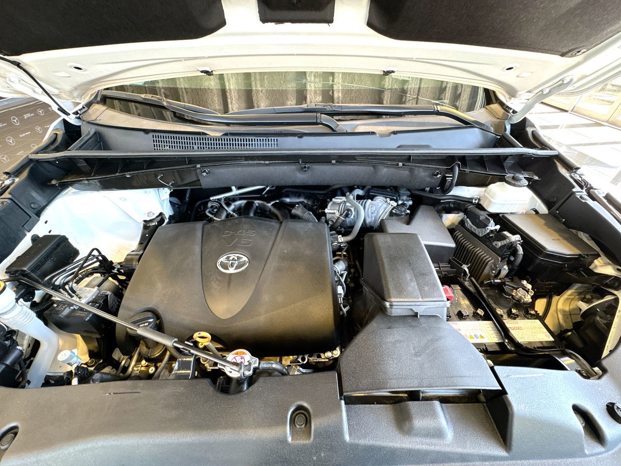 2019 Toyota Highlander in Vancouver, British Columbia
